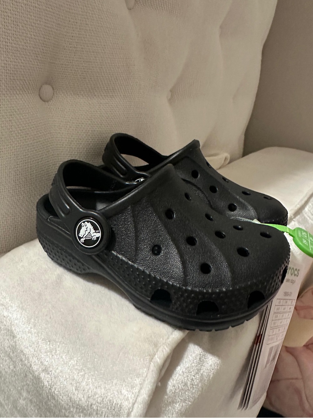 Toddler crocs size 5